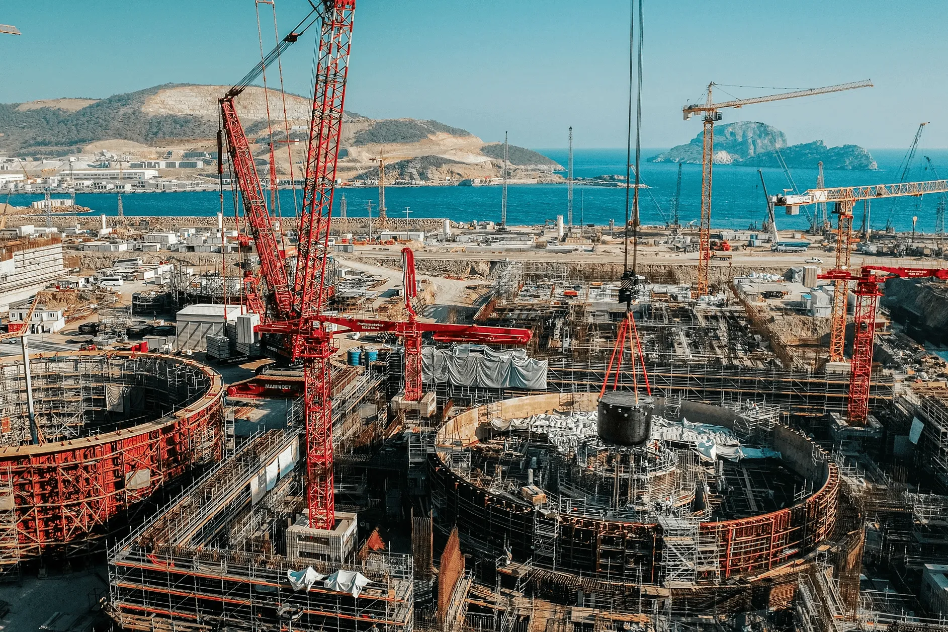 Атомная электростанция “Аккую”